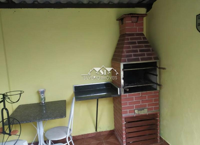 Casa à venda com 2 quartos, 76m² - Foto 16