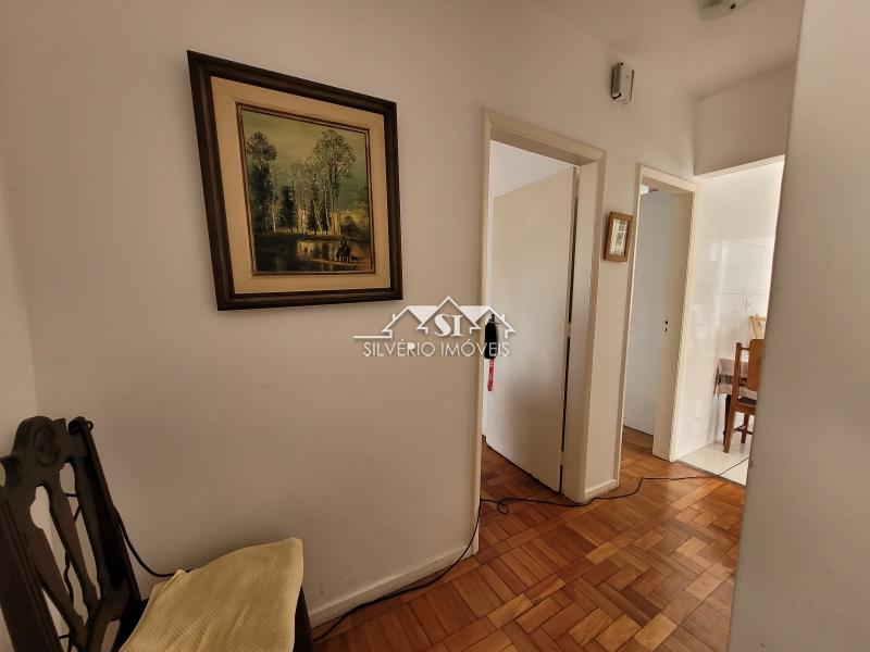 Casa à venda com 2 quartos, 90m² - Foto 6