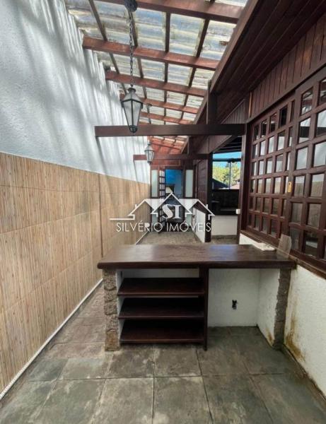 Casa para alugar com 5 quartos, 300m² - Foto 10