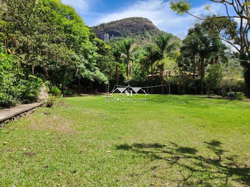 Casa à venda com 5 quartos, 360m² - Foto 6