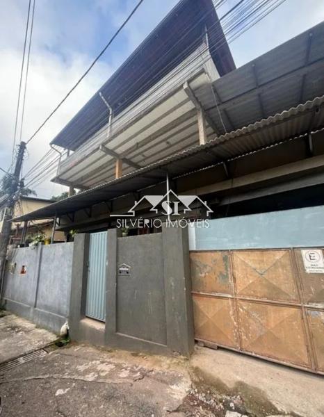 Casa em Quarteirão Brasileiro - Petrópolis/RJ  - 2 Quartos