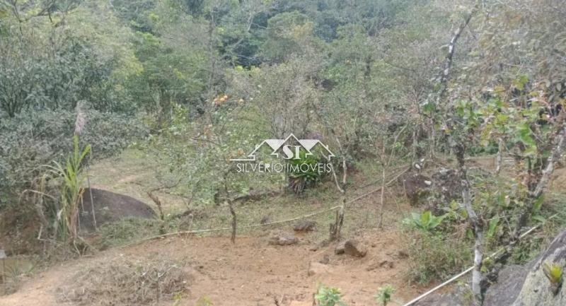 Sítio à venda com 2 quartos, 160m² - Foto 2