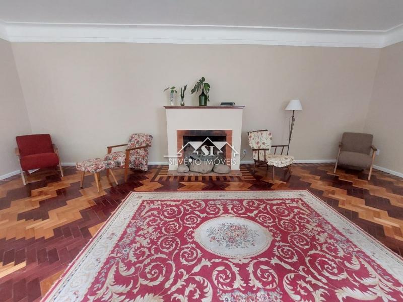 Casa à venda com 8 quartos, 391m² - Foto 30