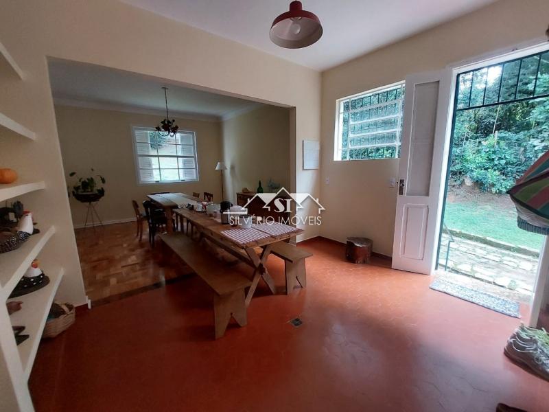 Casa à venda com 8 quartos, 391m² - Foto 39