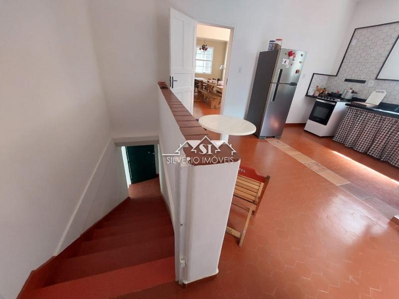 Casa à venda com 8 quartos, 391m² - Foto 42