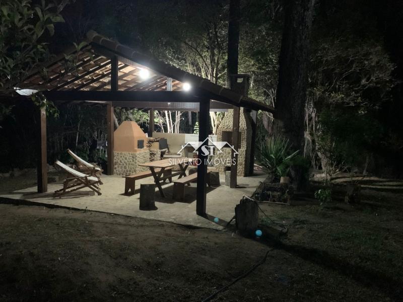 Casa à venda com 8 quartos, 391m² - Foto 23