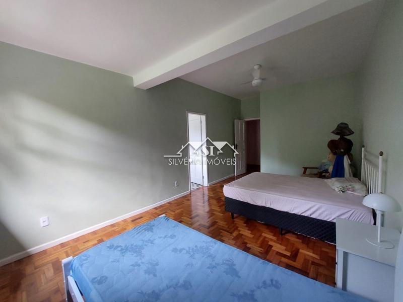 Casa à venda com 8 quartos, 391m² - Foto 55