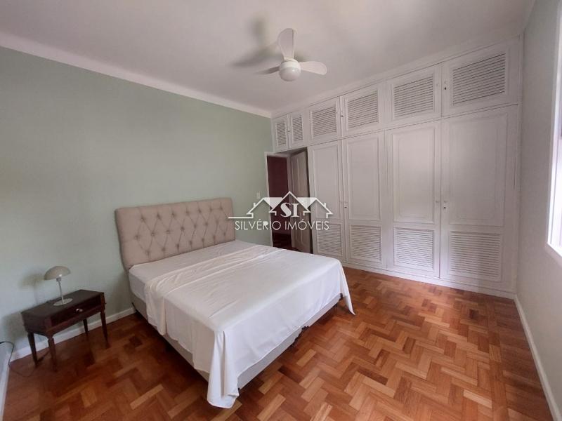 Casa à venda com 8 quartos, 391m² - Foto 63