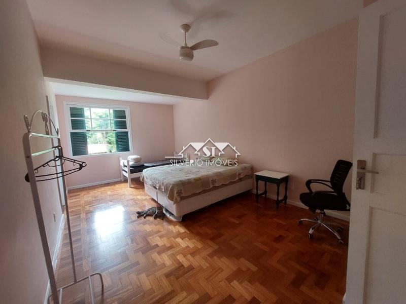 Casa à venda com 8 quartos, 391m² - Foto 67