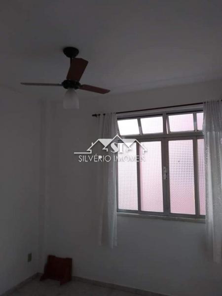Apartamento à venda com 1 quarto, 50m² - Foto 4