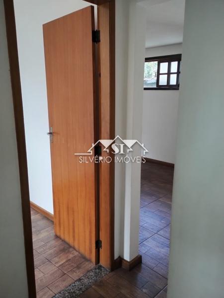 Casa para alugar com 2 quartos, 75m² - Foto 9
