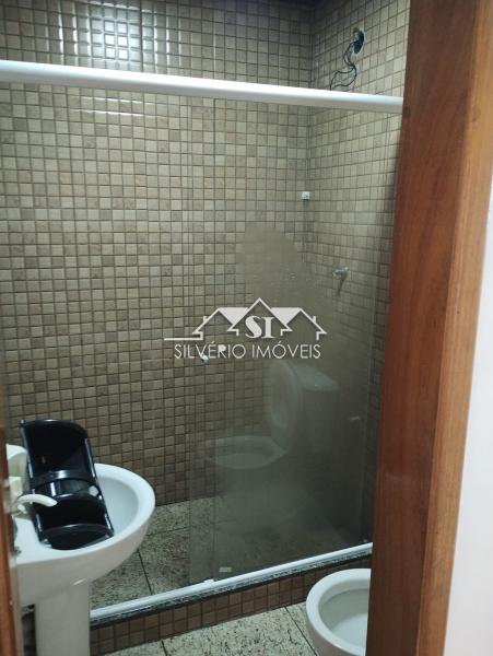 Casa para alugar com 2 quartos, 75m² - Foto 8