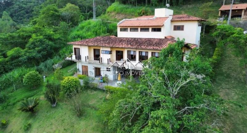 Casa em Alberto Torres - Areal/RJ  - 4 Quartos