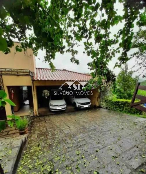 Casa para alugar com 4 quartos, 275m² - Foto 15
