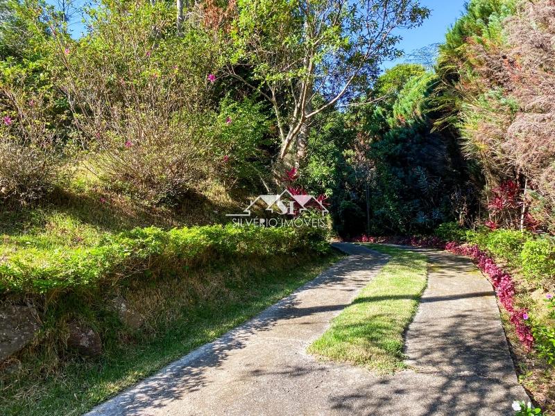 Sítio à venda com 3 quartos, 120m² - Foto 17