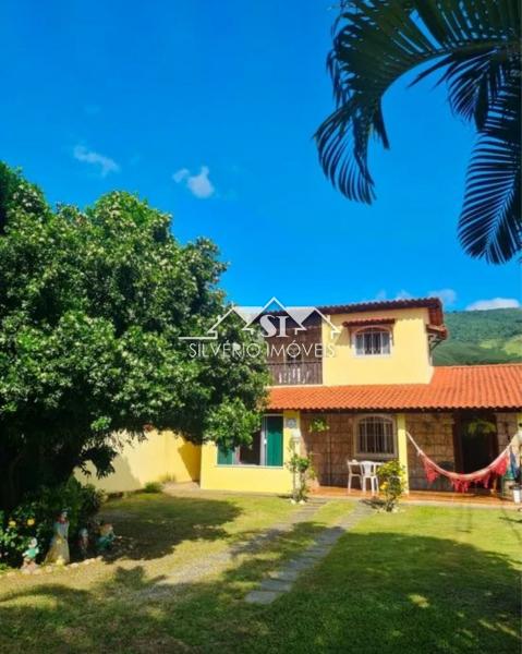 Casa à venda com 3 quartos, 200m² - Foto 12