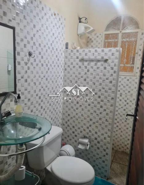 Casa à venda com 3 quartos, 200m² - Foto 13
