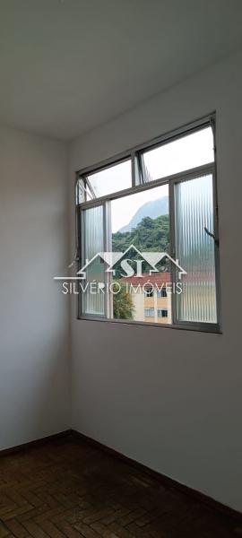 Apartamento à venda com 2 quartos, 45m² - Foto 5