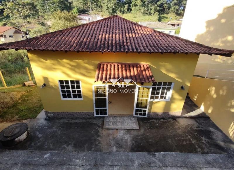 Casa à venda com 3 quartos, 200m² - Foto 10