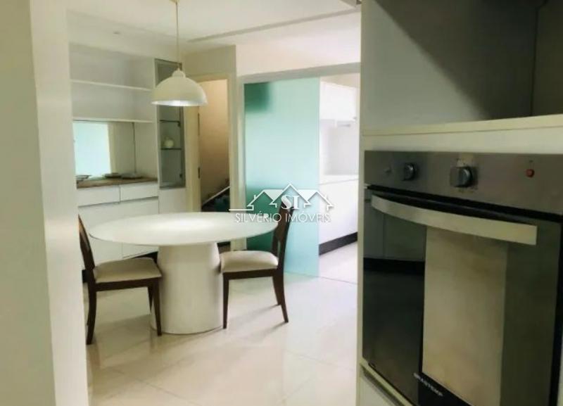 Apartamento à venda com 3 quartos, 140m² - Foto 11