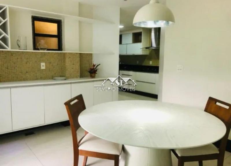 Apartamento à venda com 3 quartos, 140m² - Foto 12