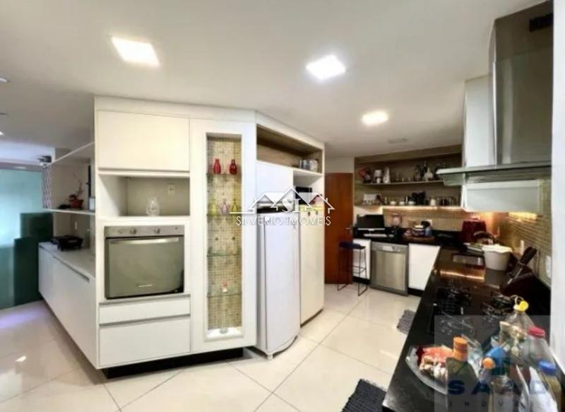 Apartamento à venda com 3 quartos, 140m² - Foto 13