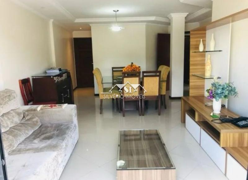 Apartamento à venda com 3 quartos, 140m² - Foto 3