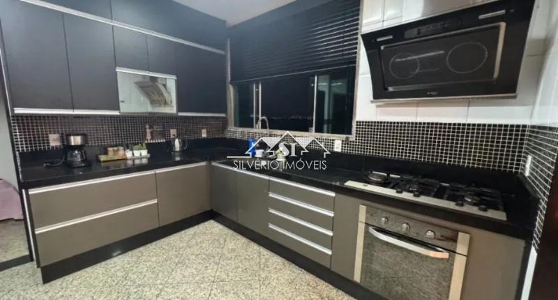 Casa à venda com 4 quartos, 400m² - Foto 10
