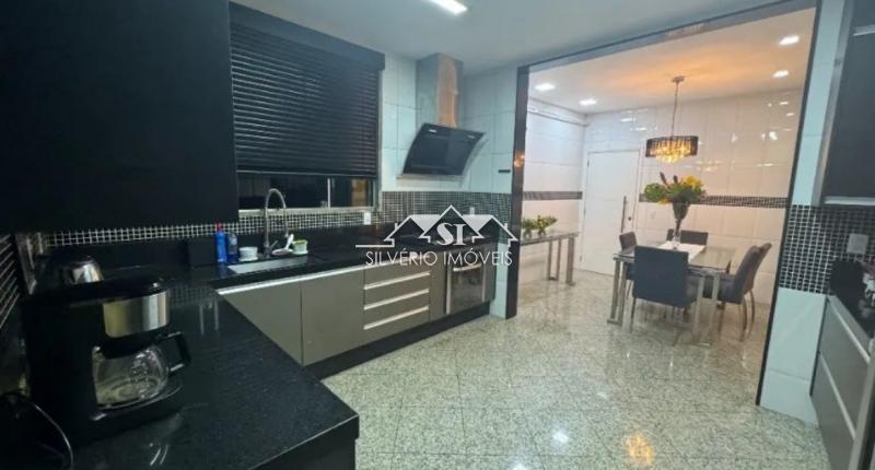 Casa à venda com 4 quartos, 400m² - Foto 11