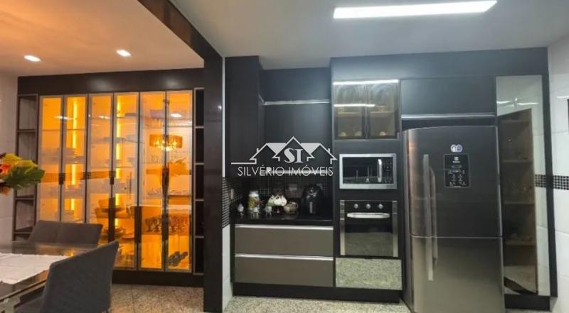 Casa à venda com 4 quartos, 400m² - Foto 8