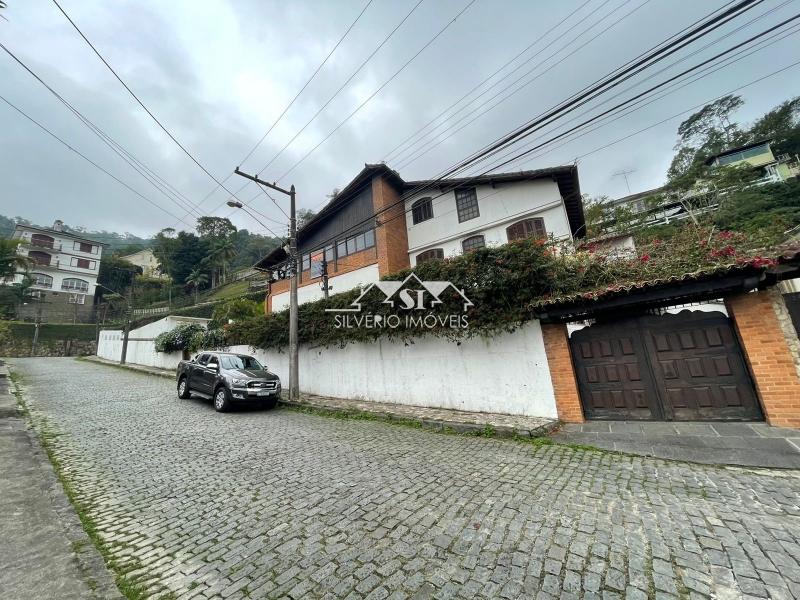 Casa para Alugar em Bingen, Petrópolis - RJ - Foto 1