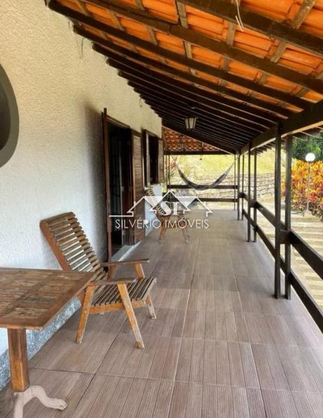Sítio à venda com 3 quartos, 175m² - Foto 7