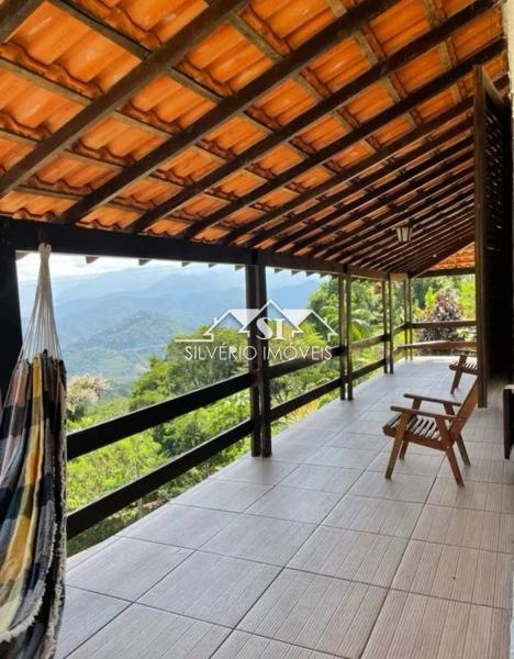 Sítio à venda com 3 quartos, 175m² - Foto 10