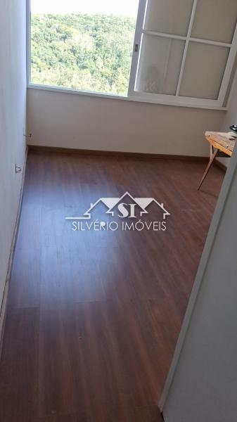 Apartamento à venda com 1 quarto, 40m² - Foto 25