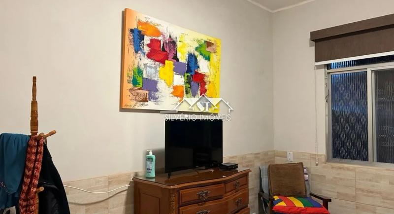 Casa à venda com 3 quartos, 180m² - Foto 2