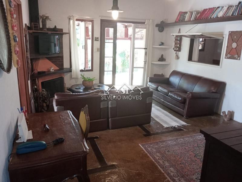 Casa para alugar com 4 quartos, 600m² - Foto 21