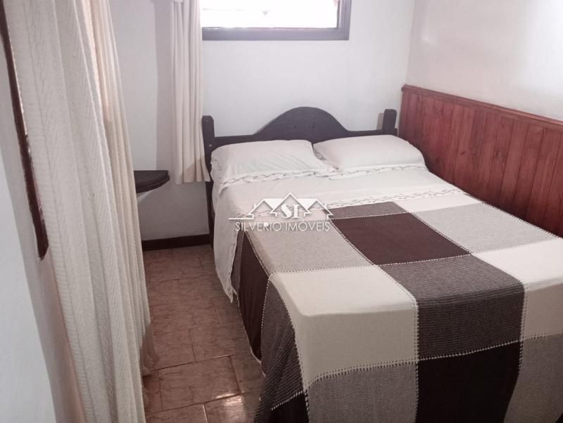 Casa para alugar com 4 quartos, 600m² - Foto 29
