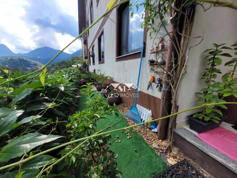 Apartamento à venda com 2 quartos, 65m² - Foto 2