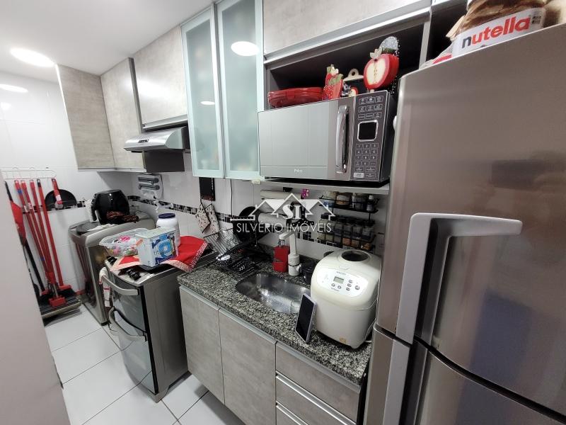 Apartamento à venda com 2 quartos, 65m² - Foto 5