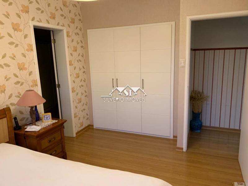 Casa à venda com 4 quartos, 425m² - Foto 12