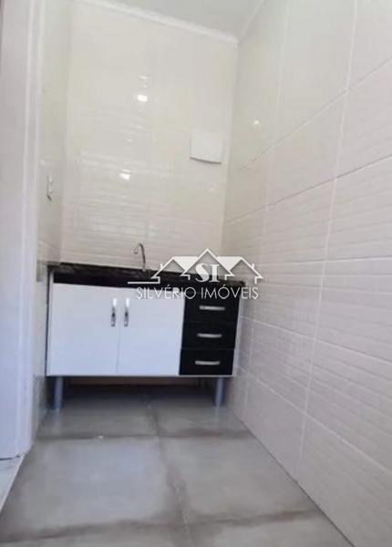 Apartamento à venda com 1 quarto, 50m² - Foto 4