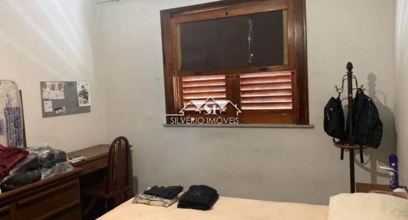 Casa à venda com 4 quartos, 224m² - Foto 8