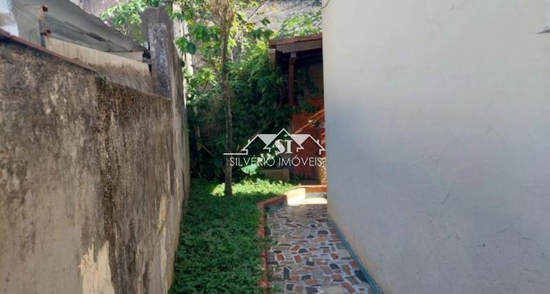 Casa à venda com 4 quartos, 224m² - Foto 10
