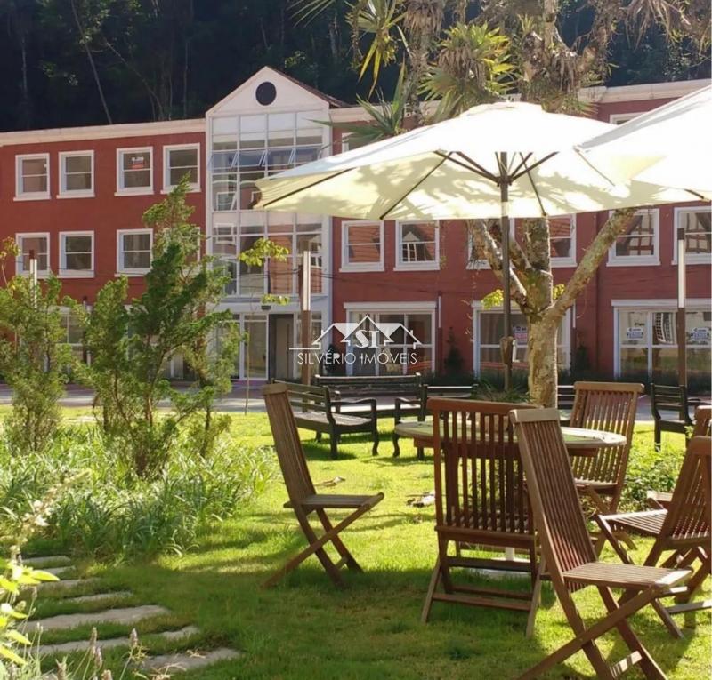 Sala  em Quarteirão Brasileiro - Petrópolis/RJ 