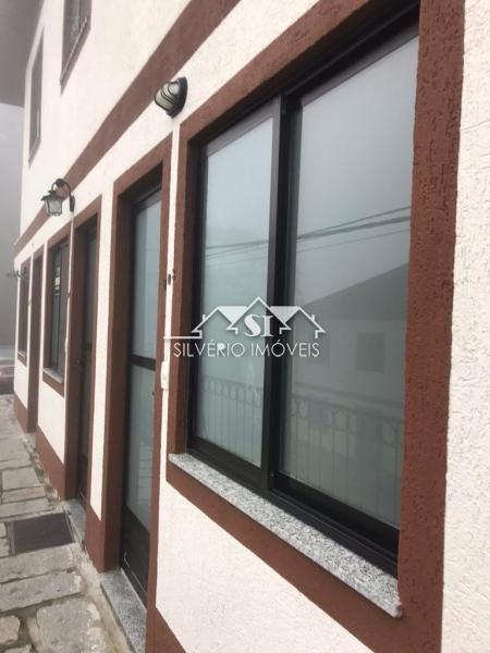 Apartamento à venda com 2 quartos, 65m² - Foto 4