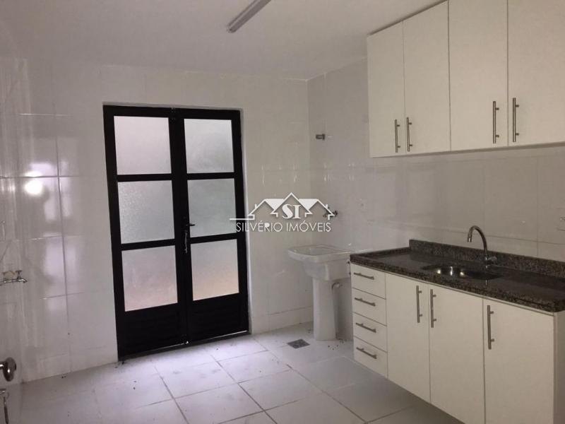 Apartamento à venda com 2 quartos, 65m² - Foto 5