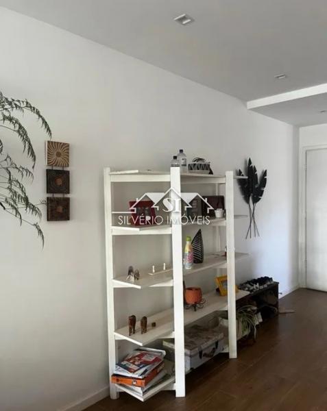 Apartamento à venda com 3 quartos, 90m² - Foto 3