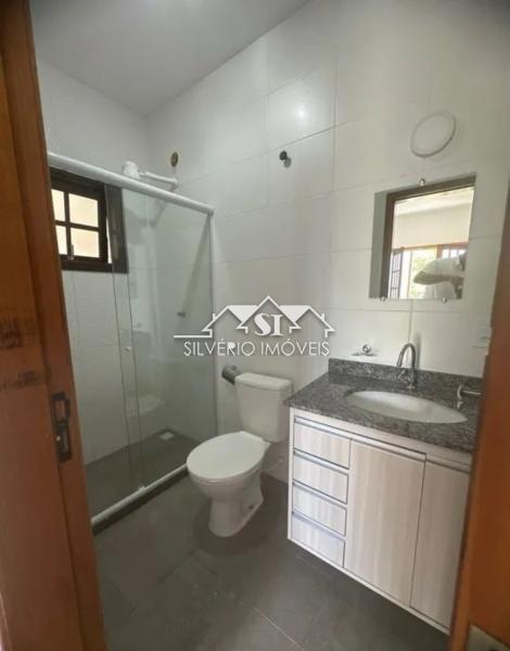 Casa para alugar com 3 quartos, 120m² - Foto 10