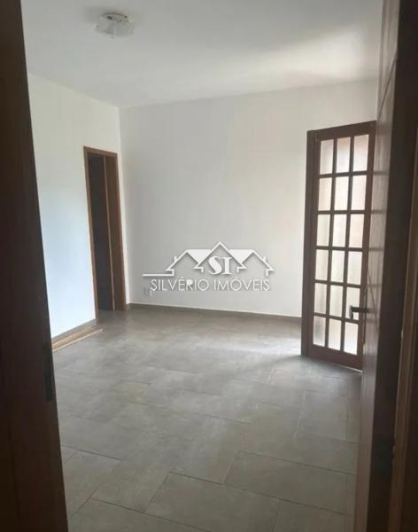 Casa para alugar com 3 quartos, 120m² - Foto 4