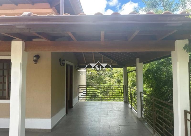 Casa para alugar com 3 quartos, 120m² - Foto 2